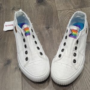 NWT Blowfish shoes, slip-ons. White canvas with Pride flag details, size 8.5